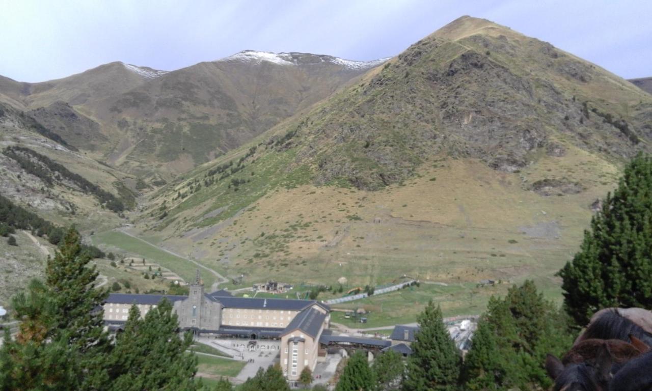 Allotjament Taga Ribes De Freser Luaran gambar