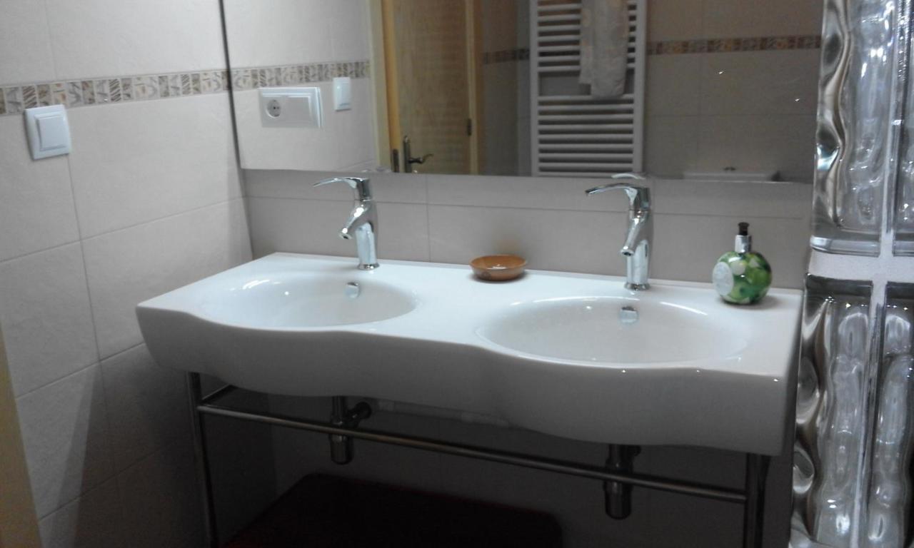 Allotjament Taga Ribes De Freser Luaran gambar