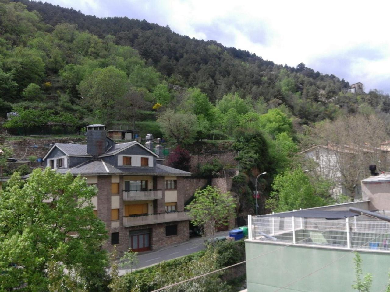 Allotjament Taga Ribes De Freser Luaran gambar